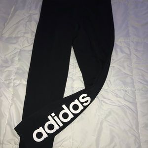 Women’s Adidas Leggings in Size Medium